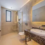 Seatown Hotel 3*