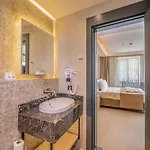Hotel Seatown
