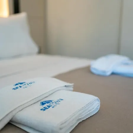 Seatown Szálloda 3*